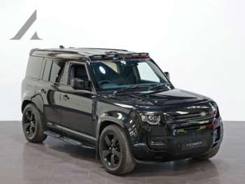 Used Land Rover Defender 110 2023 for sale - 74545744: Photo