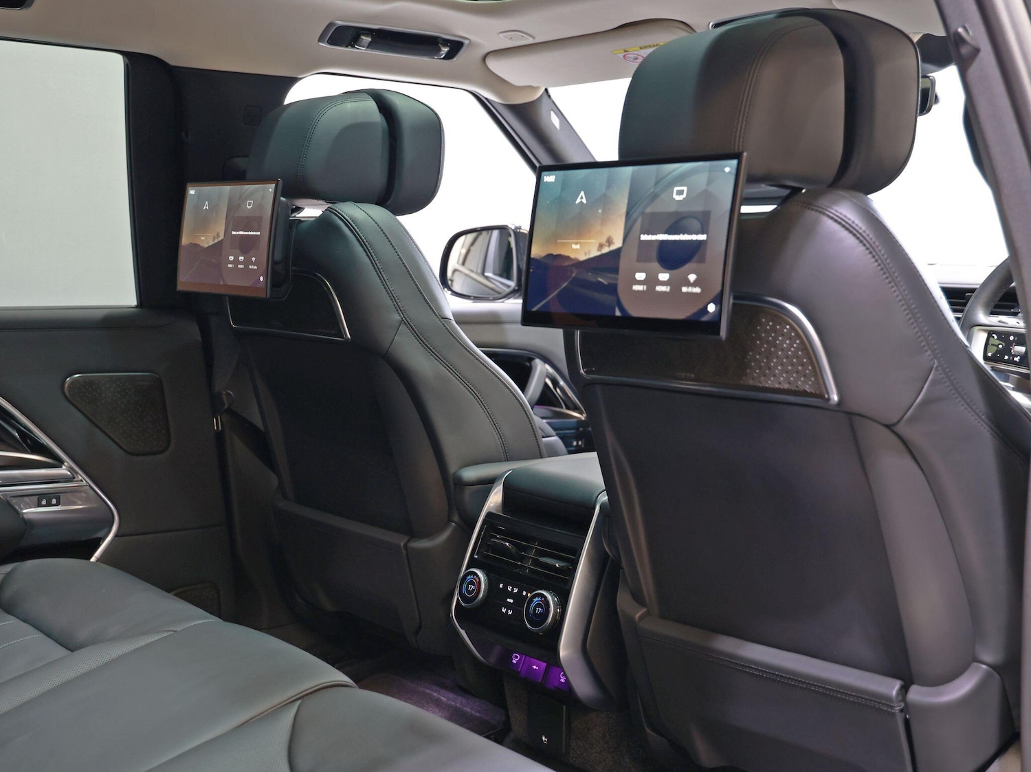 Used Land Rover Range Rover 2022 for sale - 76137792: Photo 17