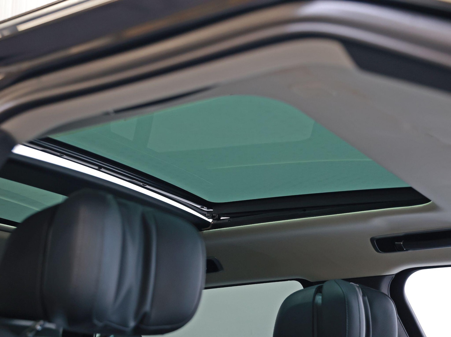 Used Land Rover Range Rover 2022 for sale - 76137792: Photo 3