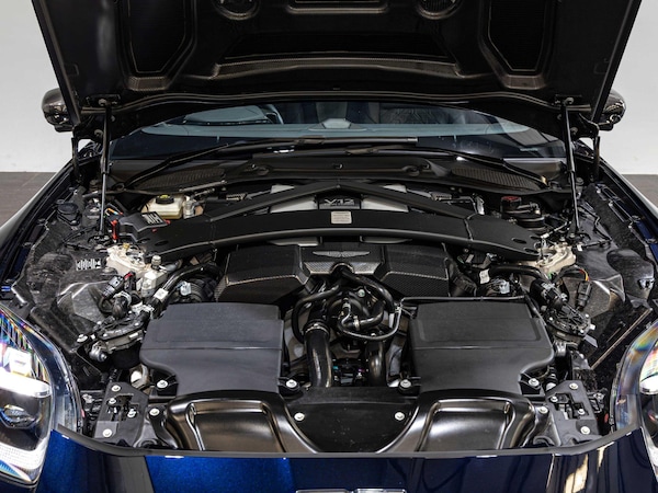 Used Aston Martin Vanquish for sale - 75646118: Photo 37