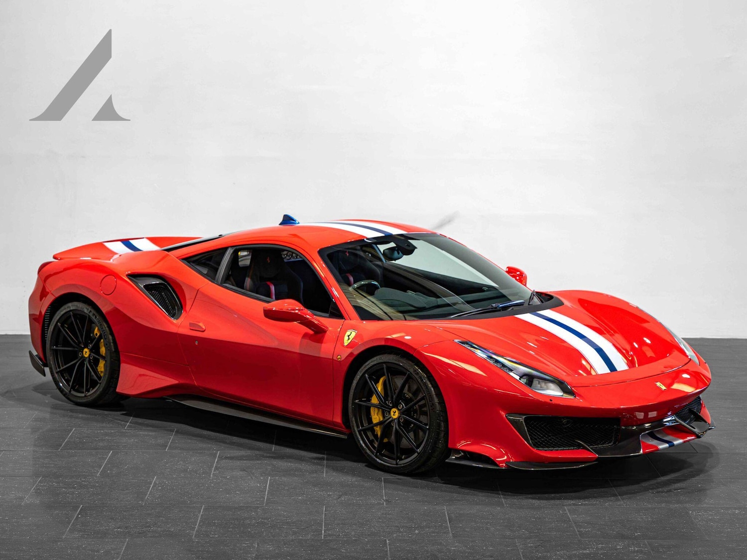 Used Ferrari 488 Pista 2019 for sale - 76348827: Photo 1