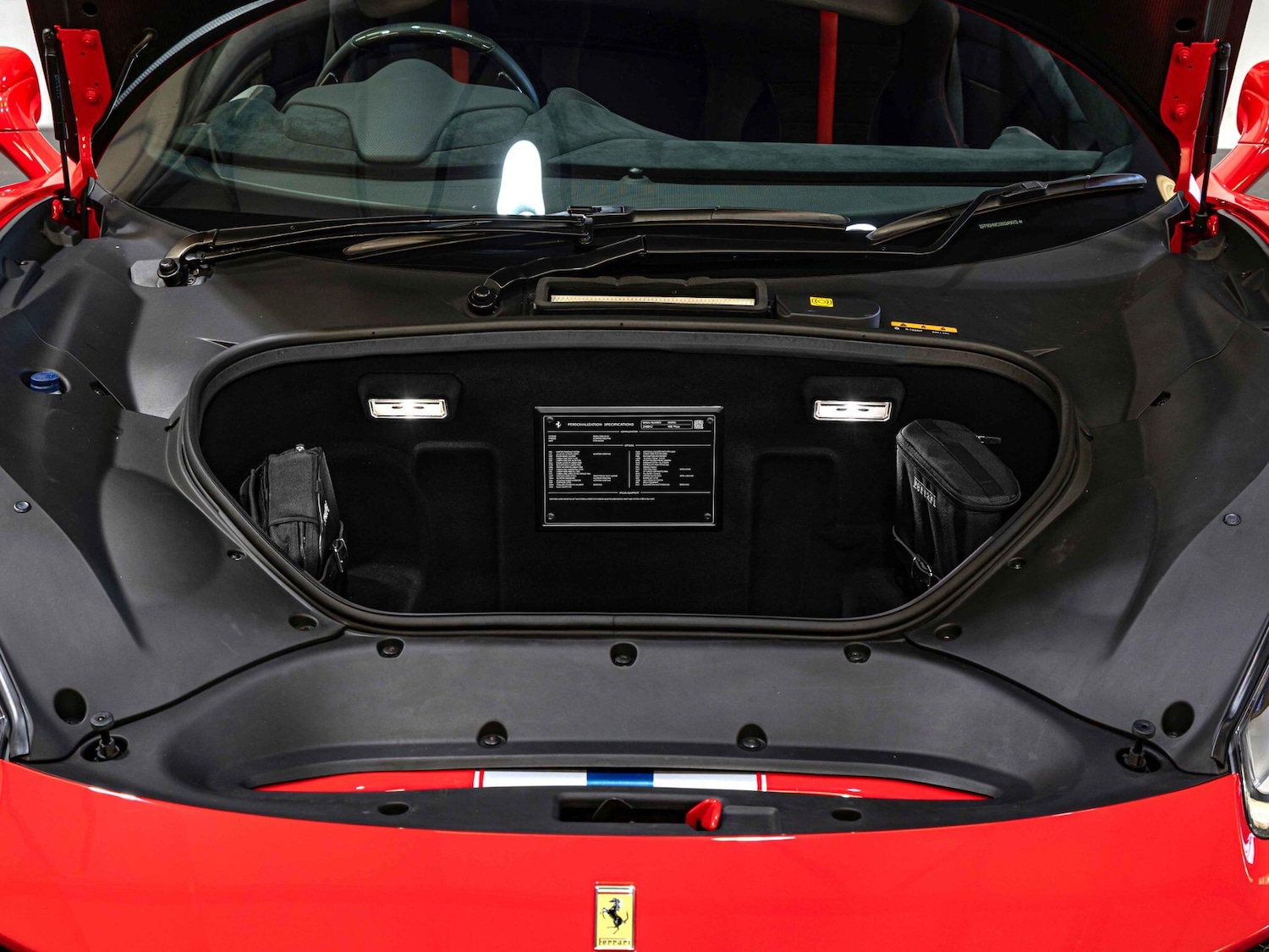 Used Ferrari 488 Pista 2019 for sale - 76348827: Photo 34