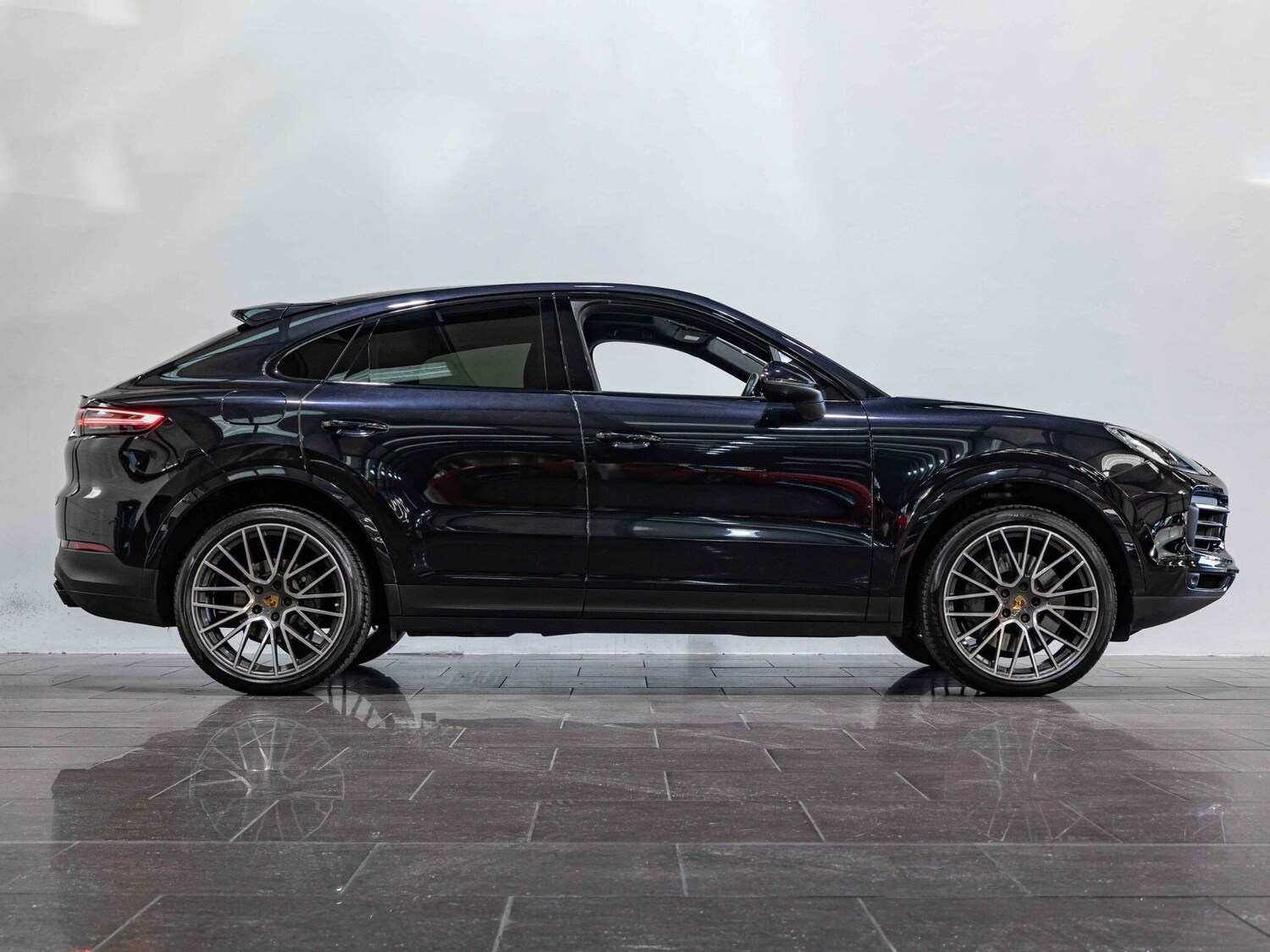 Used Porsche Cayenne 2019 for sale - 76619721: Photo 5