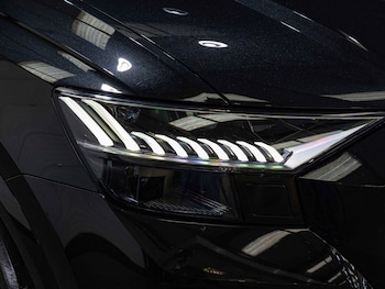 Used Audi RS Q8 2023 for sale - 77156366: Photo