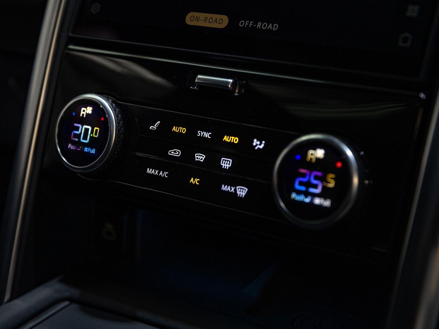 Used Land Rover Discovery 2022 for sale - 77992889: Photo 19