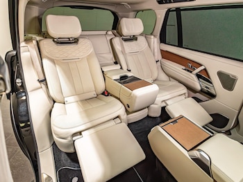 Used Land Rover Range Rover 2024 for sale - 79373310: Photo