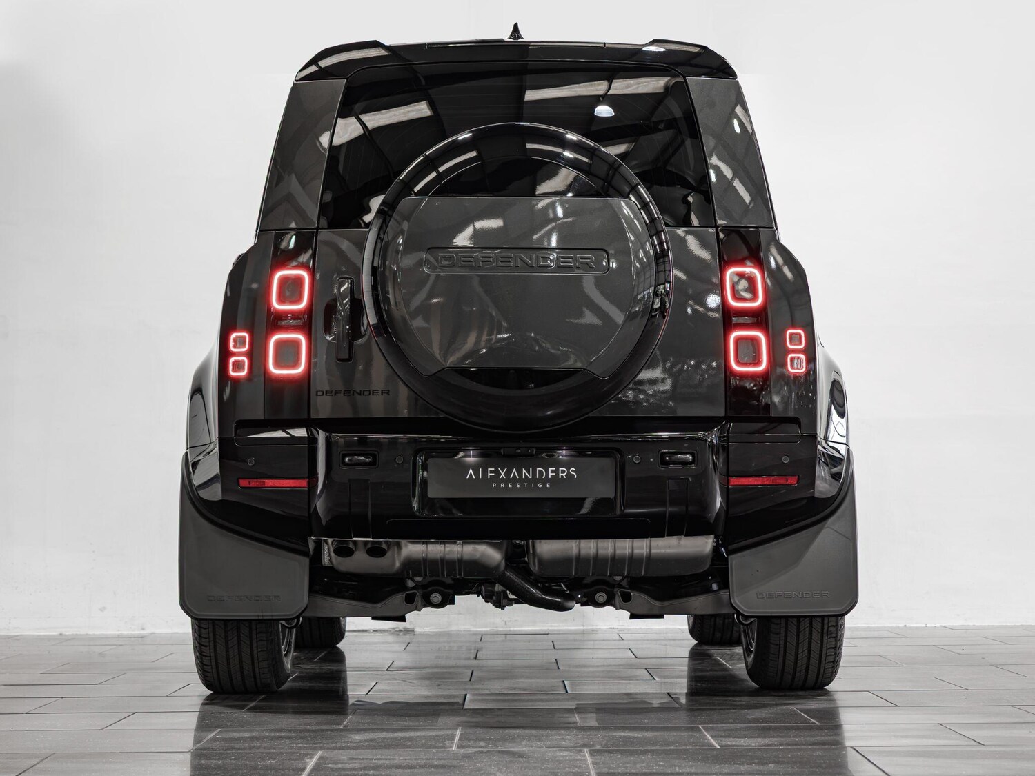 Used Land Rover Defender 90 for sale - 78006636: Photo 24