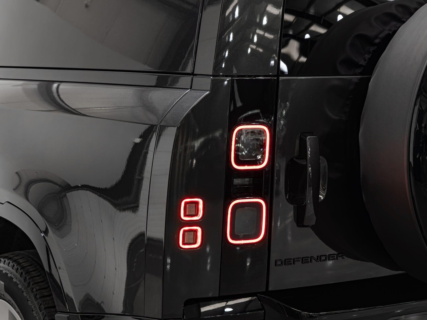 Used Land Rover Defender 90 for sale - 78006636: Photo 26