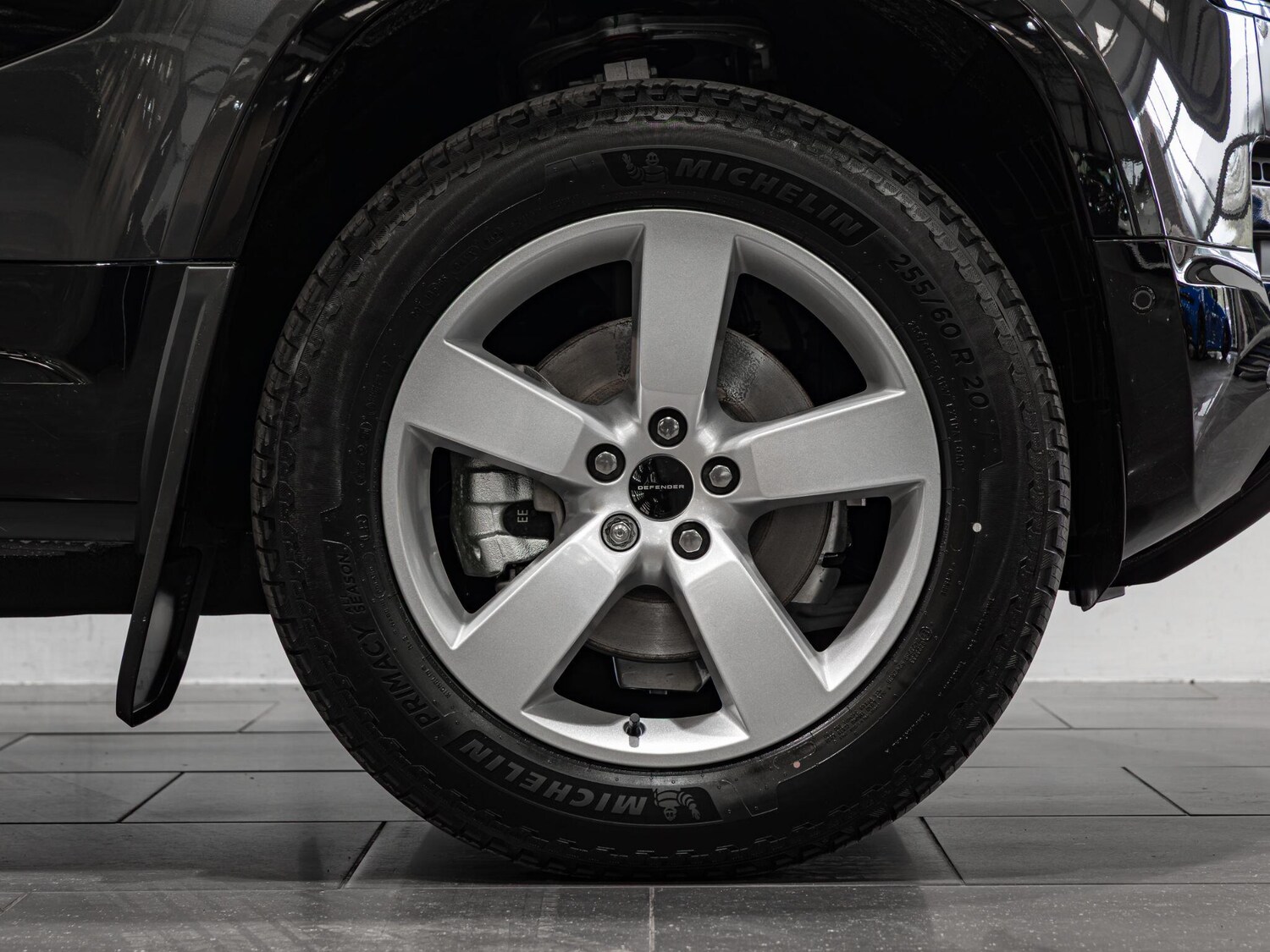 Used Land Rover Defender 90 for sale - 78006636: Photo 3