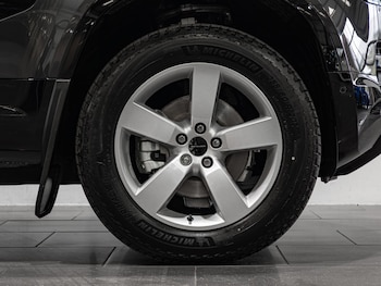 Used Land Rover Defender 90 2026 for sale - 78006636: Photo