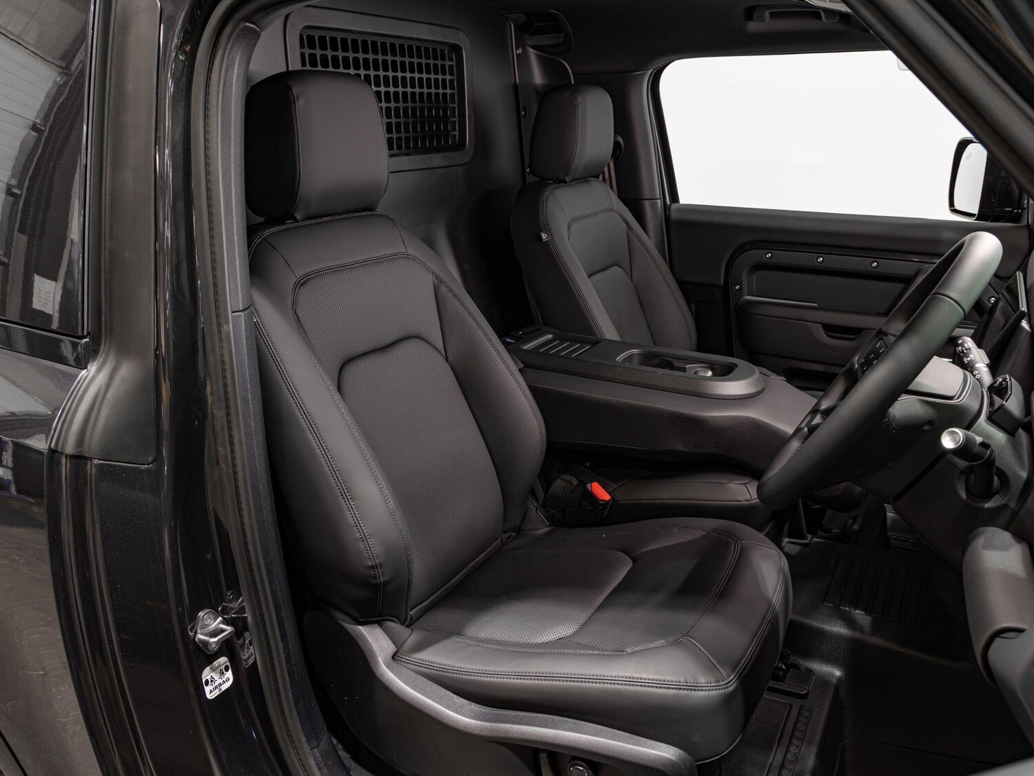 Used Land Rover Defender 90 for sale - 78006636: Photo 7