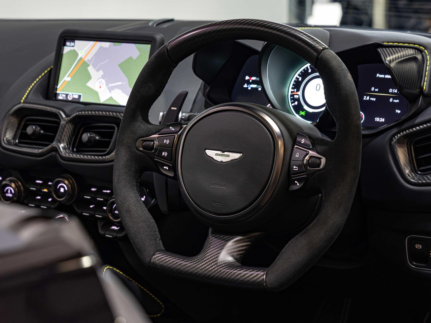 Used Aston Martin Vantage 2022 for sale - 76991623: Photo 11