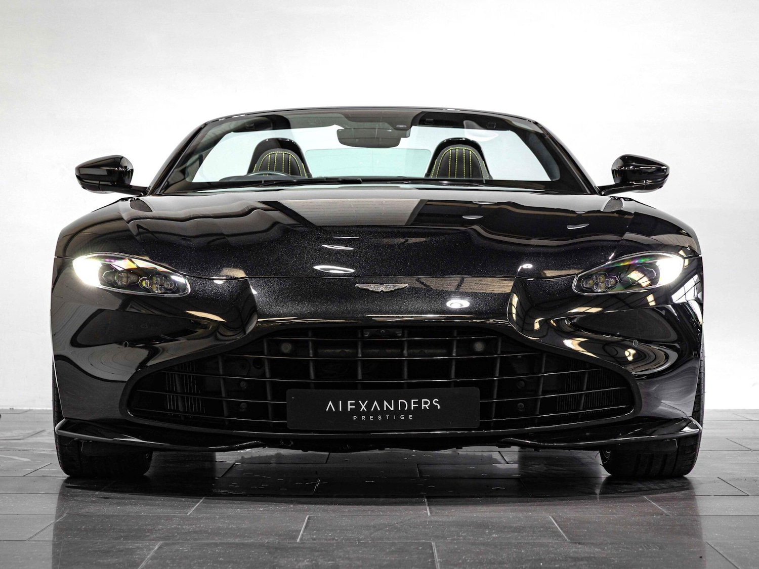 Used Aston Martin Vantage 2022 for sale - 76991623: Photo 19