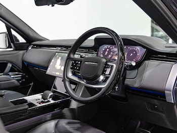 Used Land Rover Range Rover 2023 for sale - 76270085: Photo