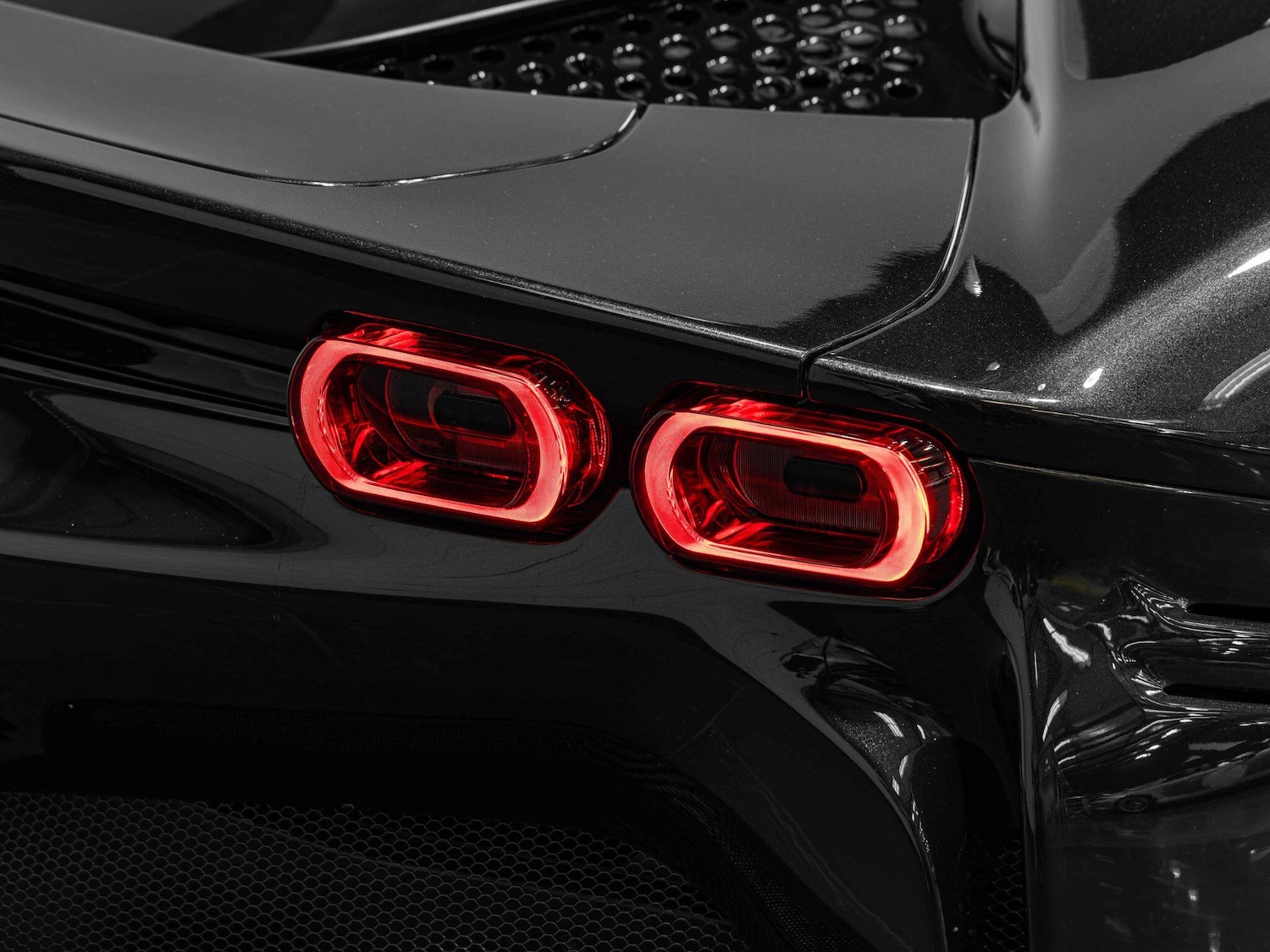 Used Ferrari SF90 Stradale 2021 for sale - 77229589: Photo 16