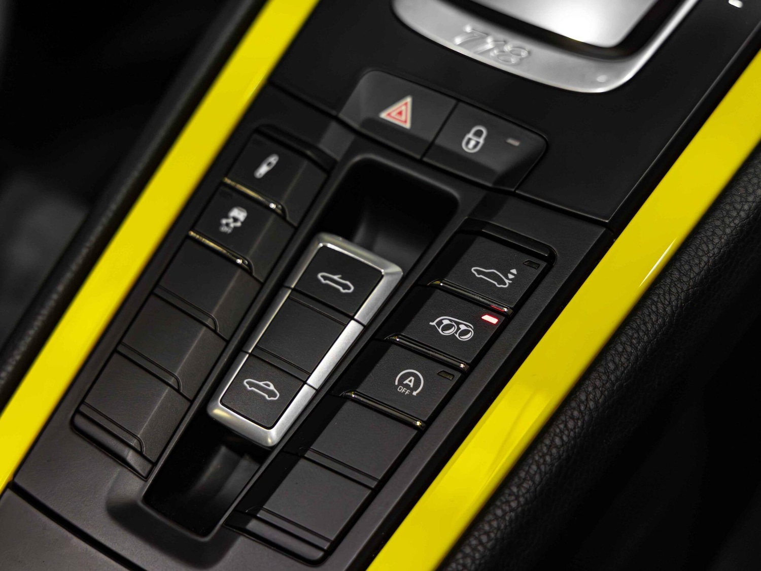 Used Porsche 718 Boxster 2018 for sale - 77537590: Photo 23