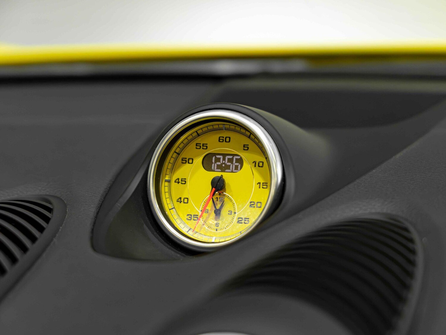 Used Porsche 718 Boxster 2018 for sale - 77537590: Photo 3