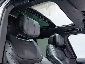 Used Land Rover Range Rover 2024 for sale - 76975911: Photo