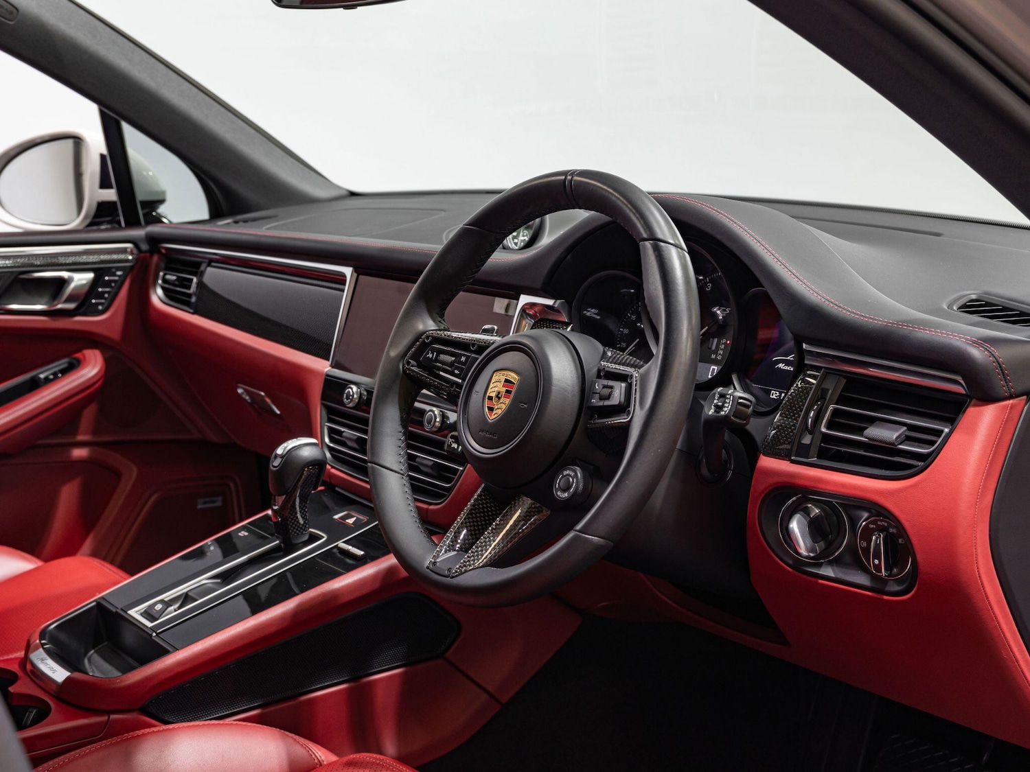 Used Porsche Macan 2023 for sale - 77155374: Photo 10