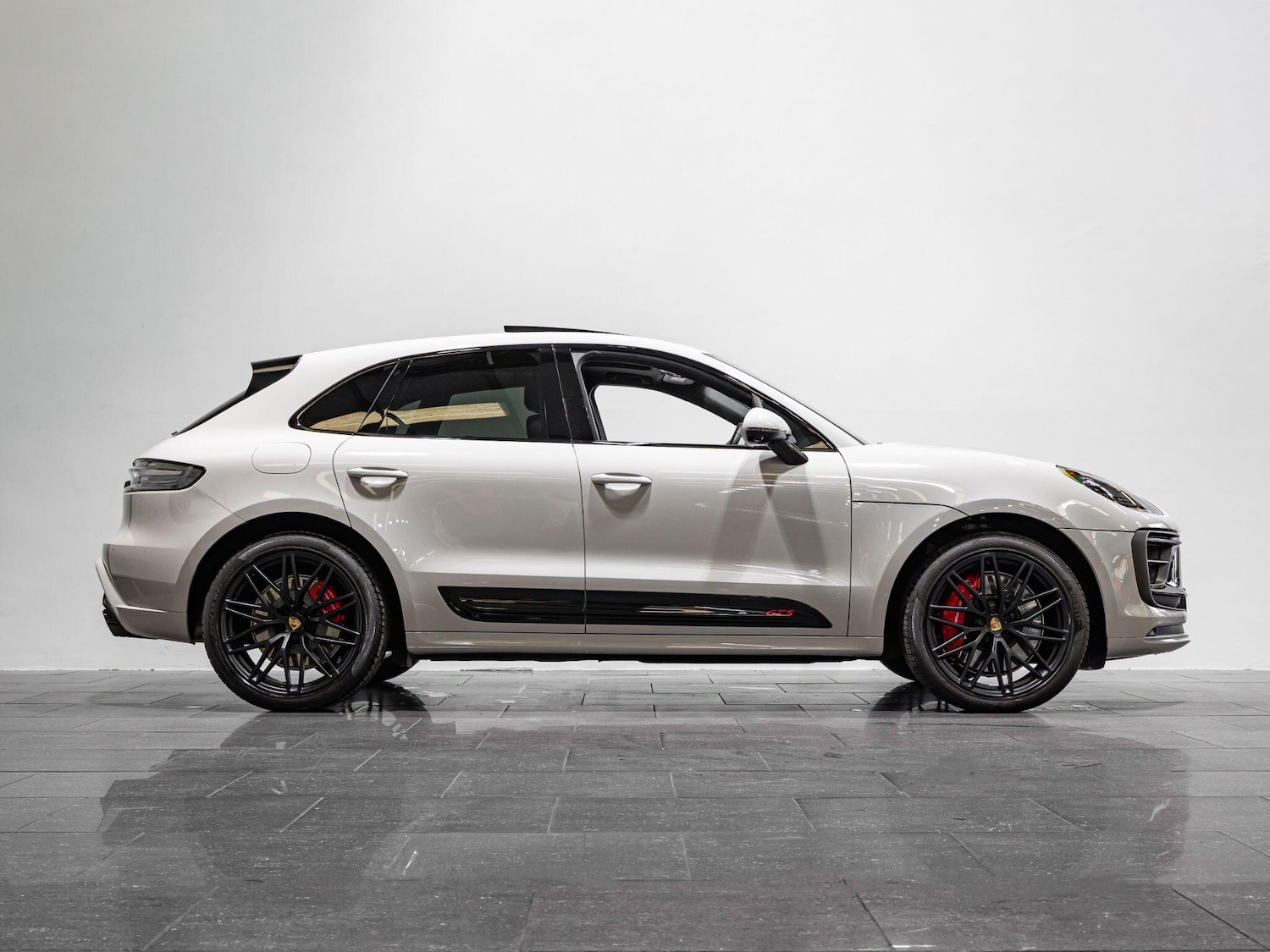 Used Porsche Macan 2023 for sale - 77155374: Photo 7