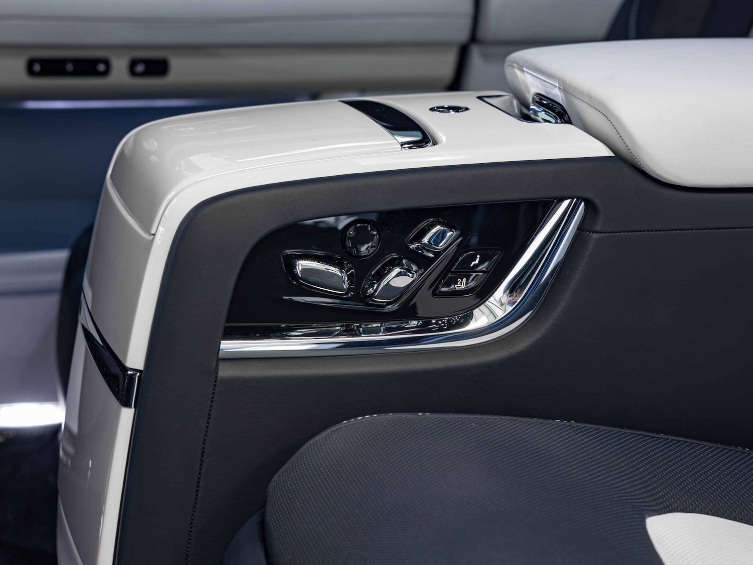 Used Rolls-Royce Ghost for sale - 76994849: Photo 27