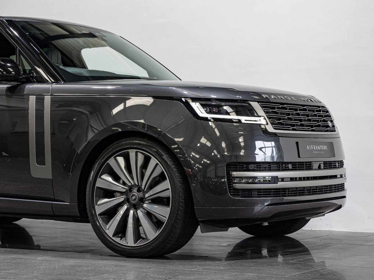 Used Land Rover Range Rover 2024 for sale - 76108958: Photo 12