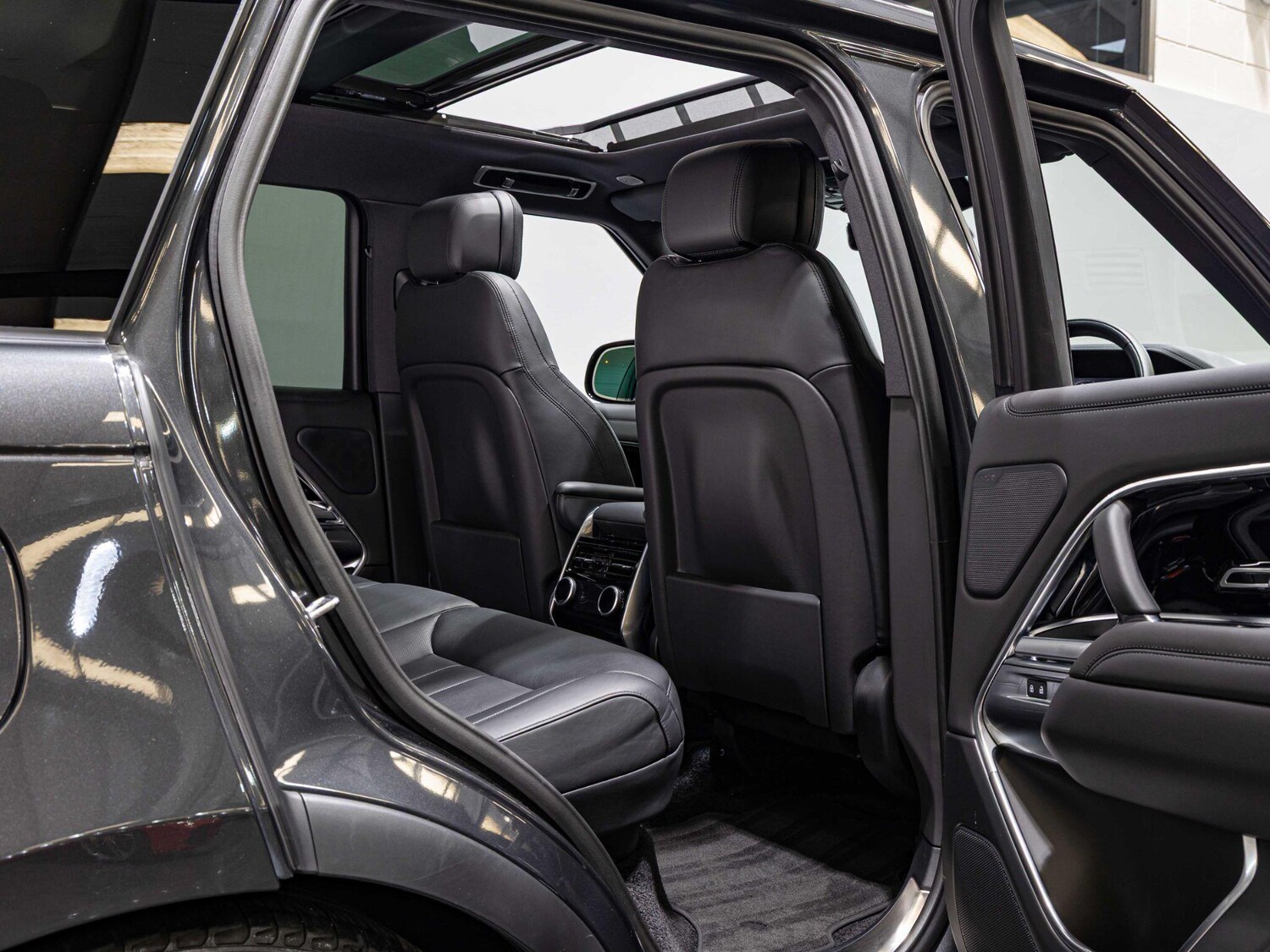 Used Land Rover Range Rover 2024 for sale - 76108958: Photo 24