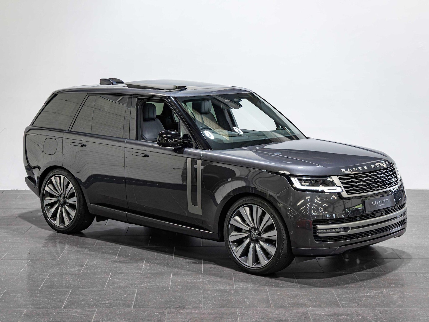 Used Land Rover Range Rover 2024 for sale - 76108958: Photo 8