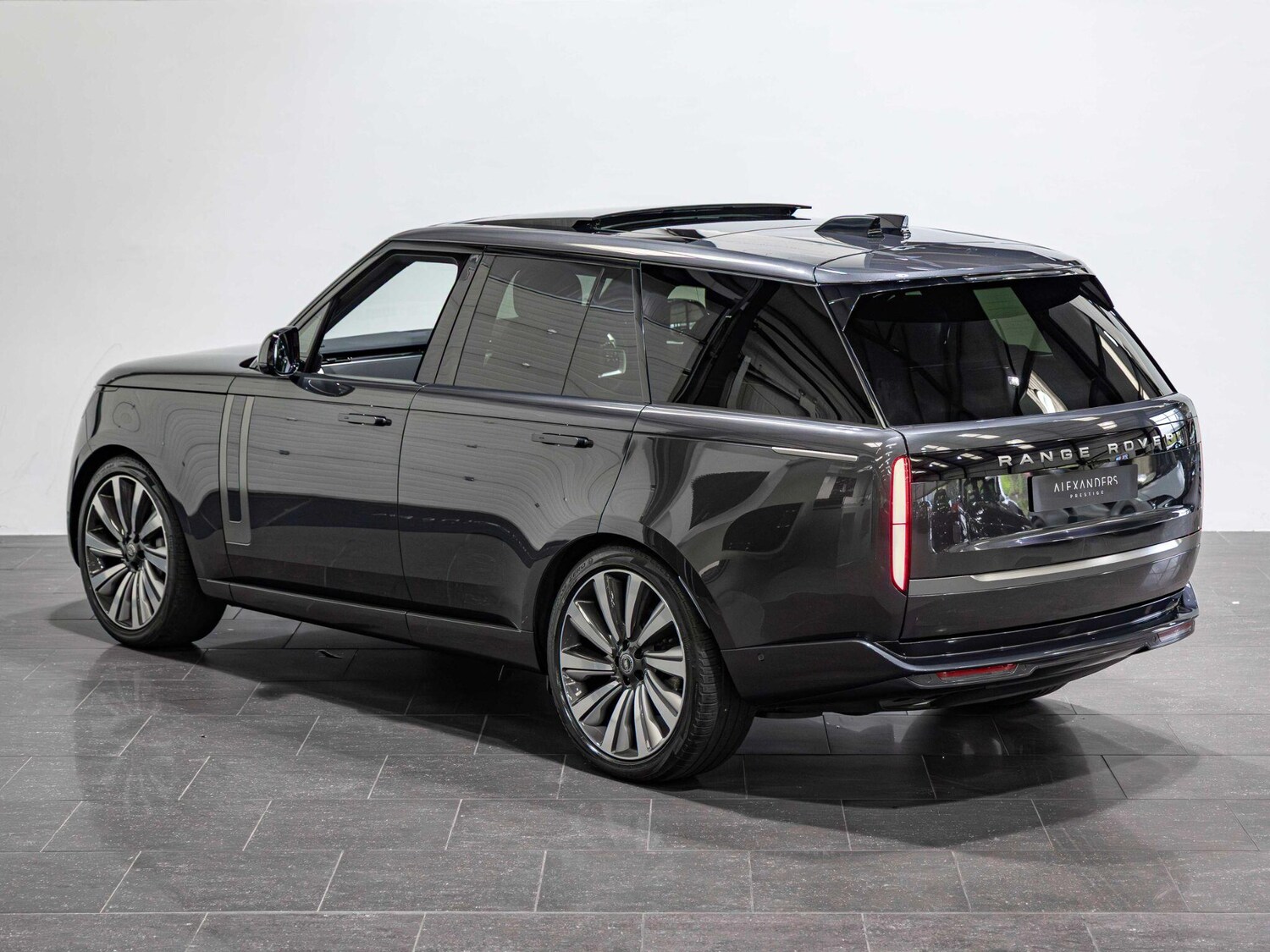 Used Land Rover Range Rover 2024 for sale - 76108958: Photo 9