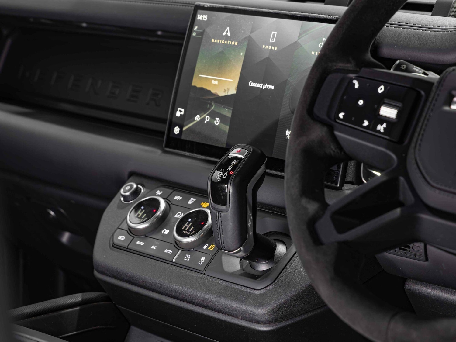 Used Land Rover Defender 90 for sale - 77081304: Photo 15