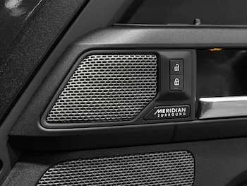 Used Land Rover Defender 90 2023 for sale - 77081304: Photo