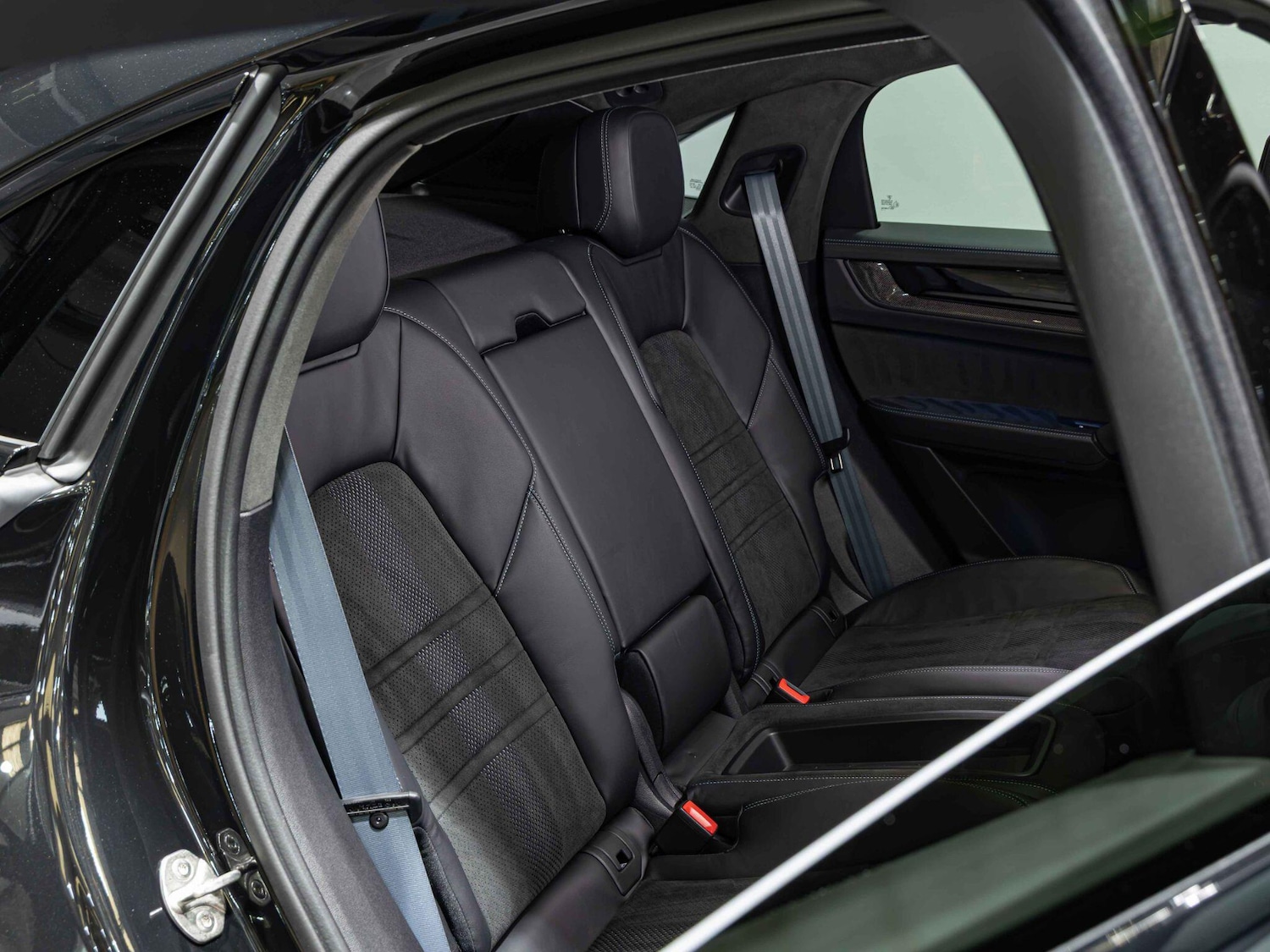 Used Porsche Cayenne 2024 for sale - 77387633: Photo 19