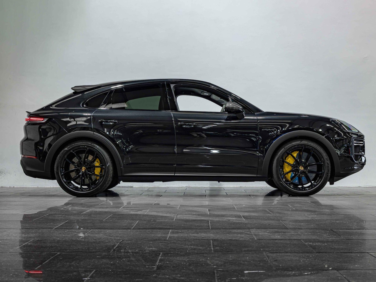 Used Porsche Cayenne 2024 for sale - 77387633: Photo 6