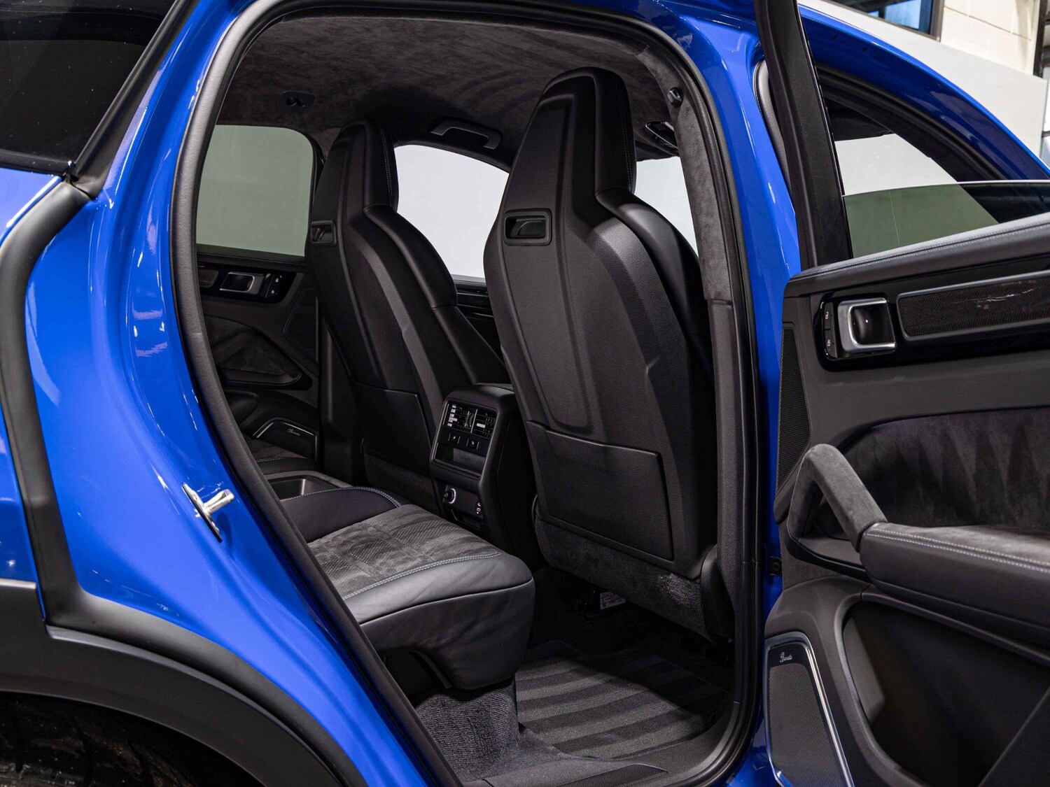 Used Porsche Cayenne for sale - 76370173: Photo 18