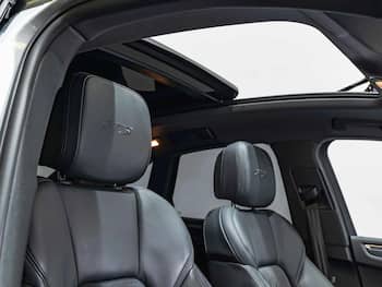 Used Porsche Macan 2021 for sale - 79634469: Photo