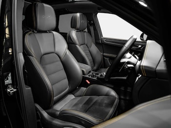 Used Porsche Macan 2025 for sale - 79387733: Photo