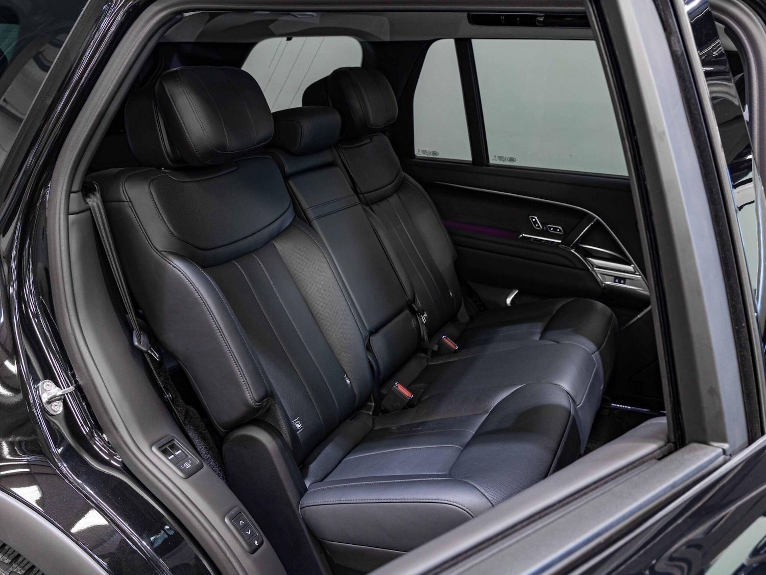 Used Land Rover Range Rover 2024 for sale - 76689245: Photo 16