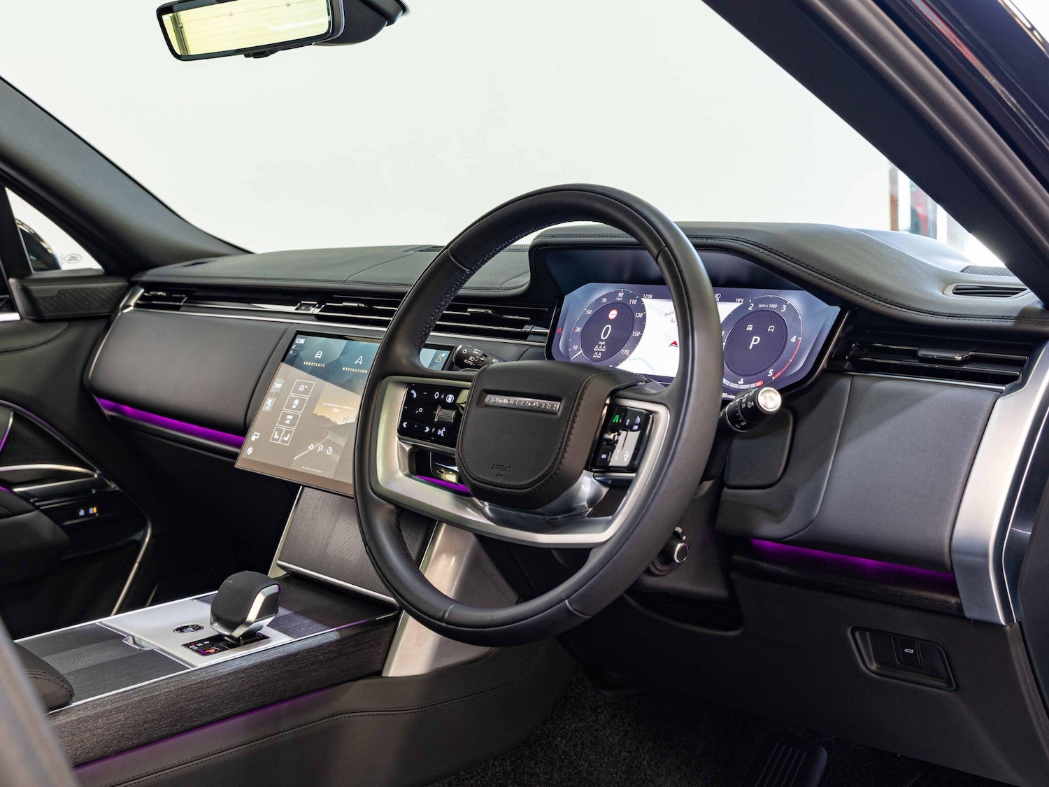 Used Land Rover Range Rover 2024 for sale - 76689245: Photo 8