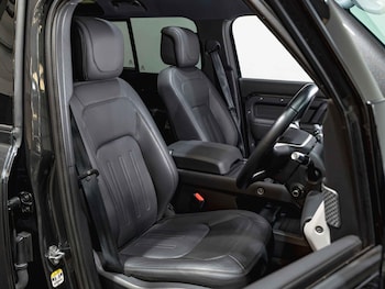 Used Land Rover Defender 110 2021 for sale - 78492504: Photo