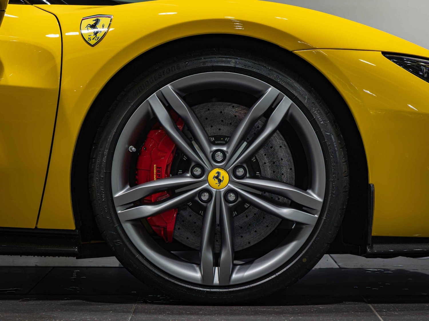 Used Ferrari 296 GTB for sale - 77279031: Photo 2