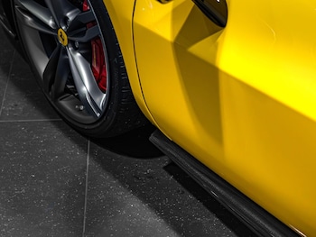 Used Ferrari 296 GTB 2023 for sale - 77279031: Photo