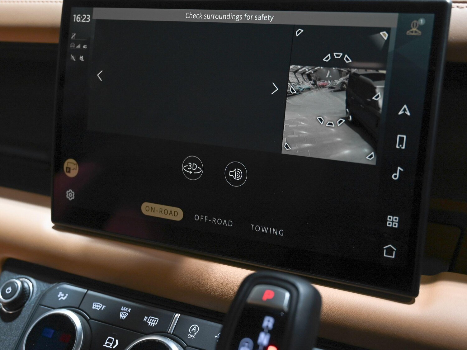 Used Land Rover Defender 110 2023 for sale - 76326447: Photo 12