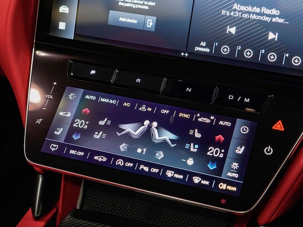 Used Maserati GranCabrio 2024 for sale - 75024056: Photo 16