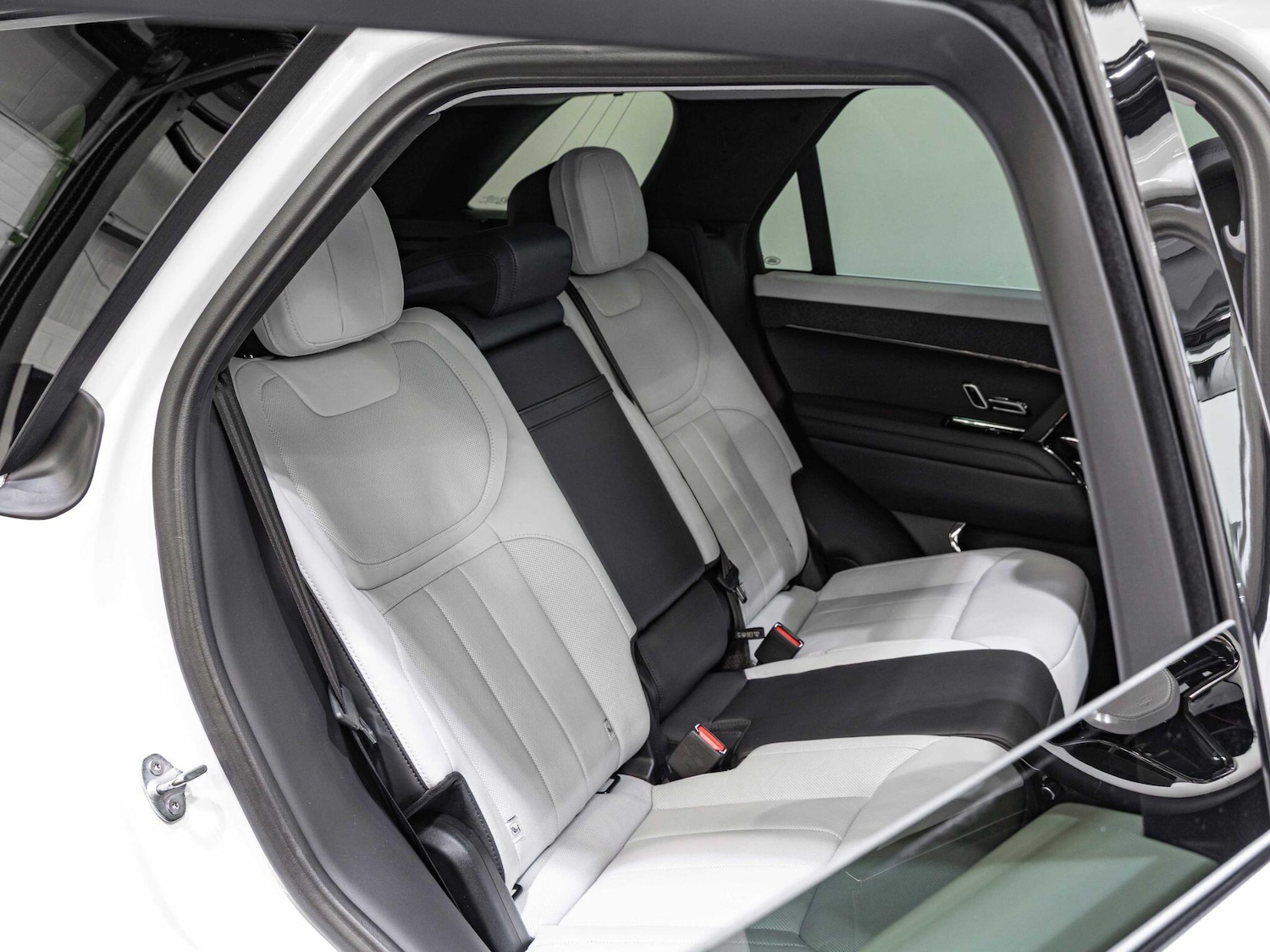 Used Land Rover Range Rover Sport for sale - 75941779: Photo 18