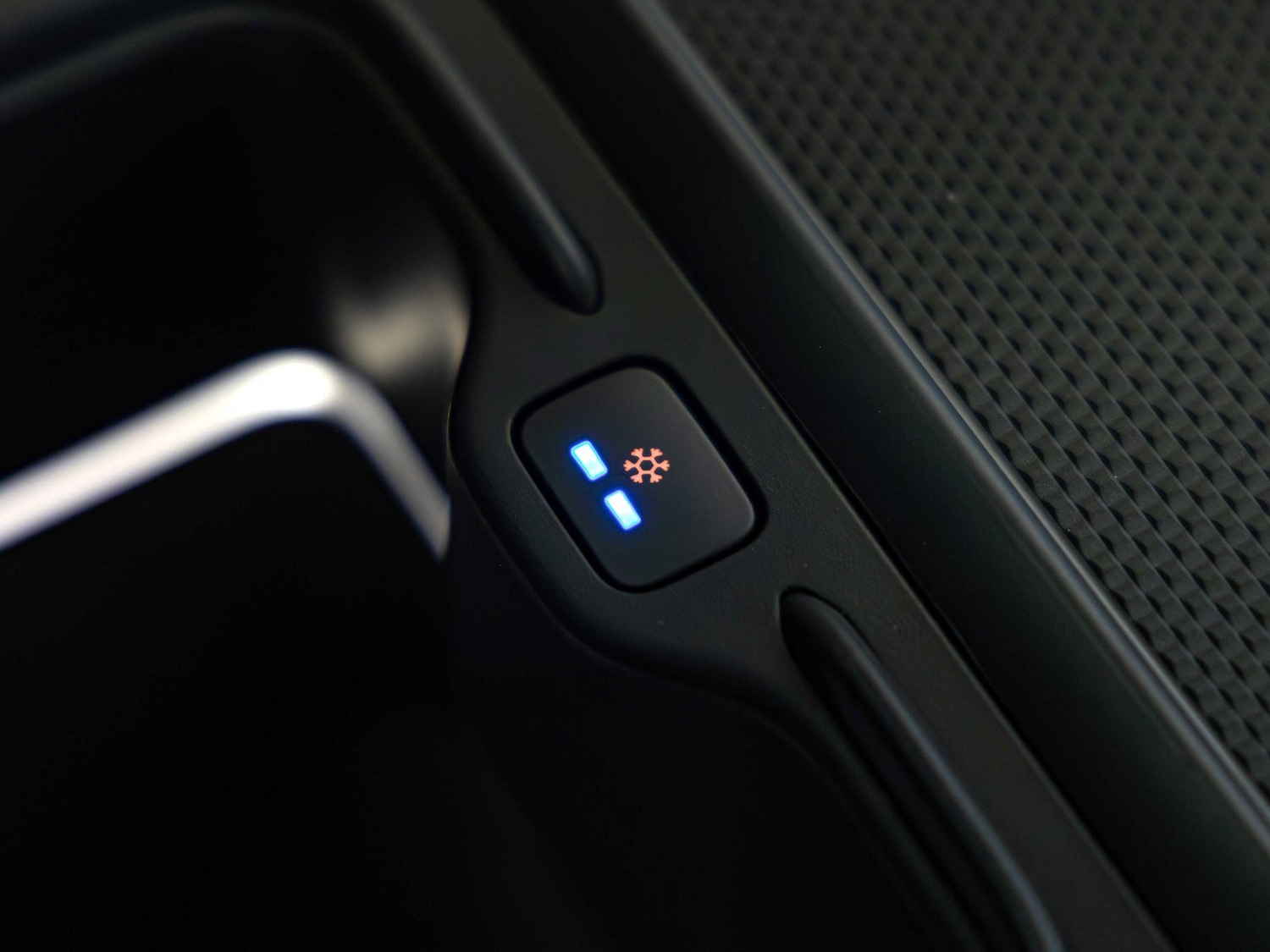 Used Land Rover Range Rover Sport for sale - 75941779: Photo 2