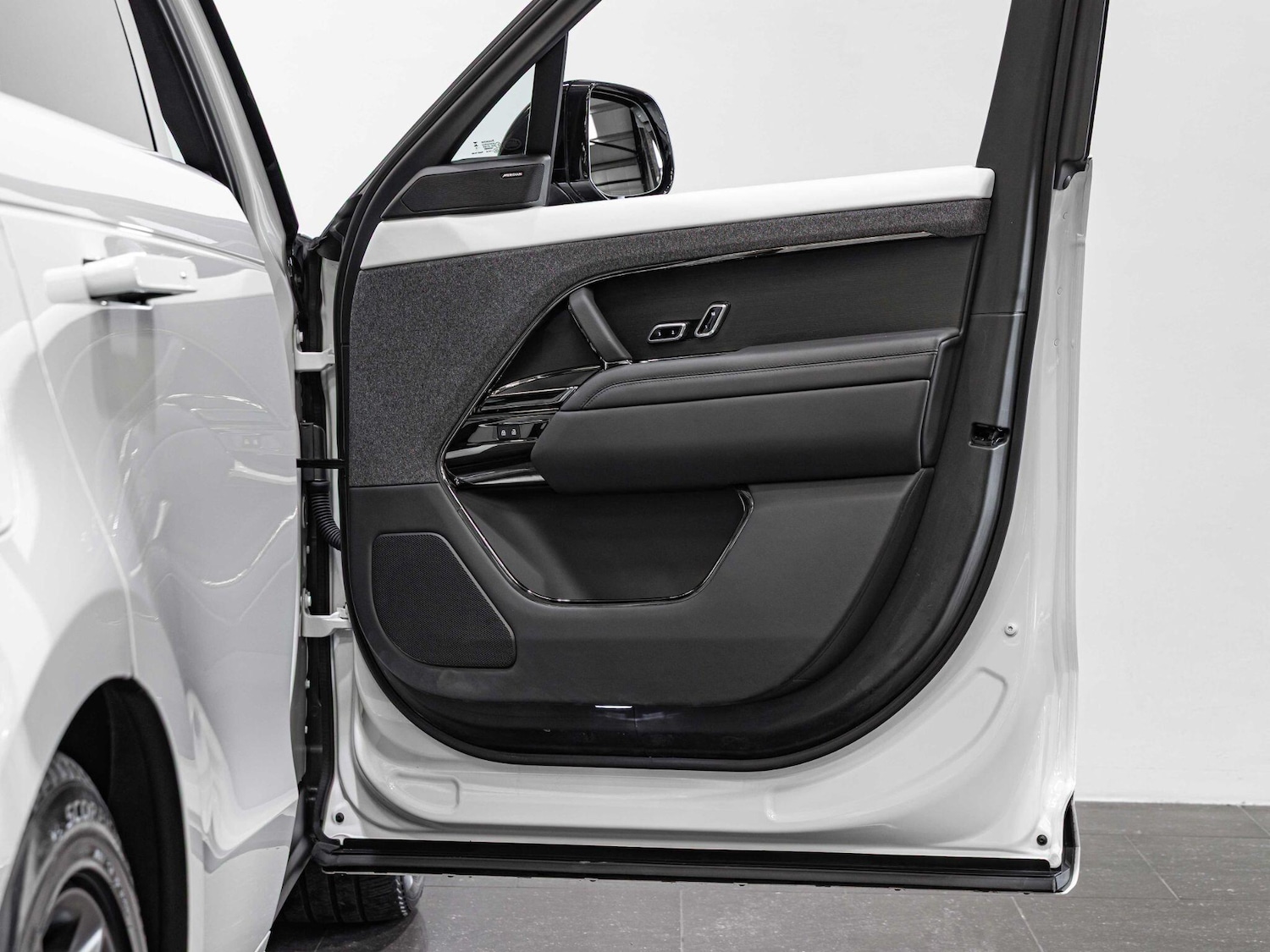 Used Land Rover Range Rover Sport for sale - 75941779: Photo 20