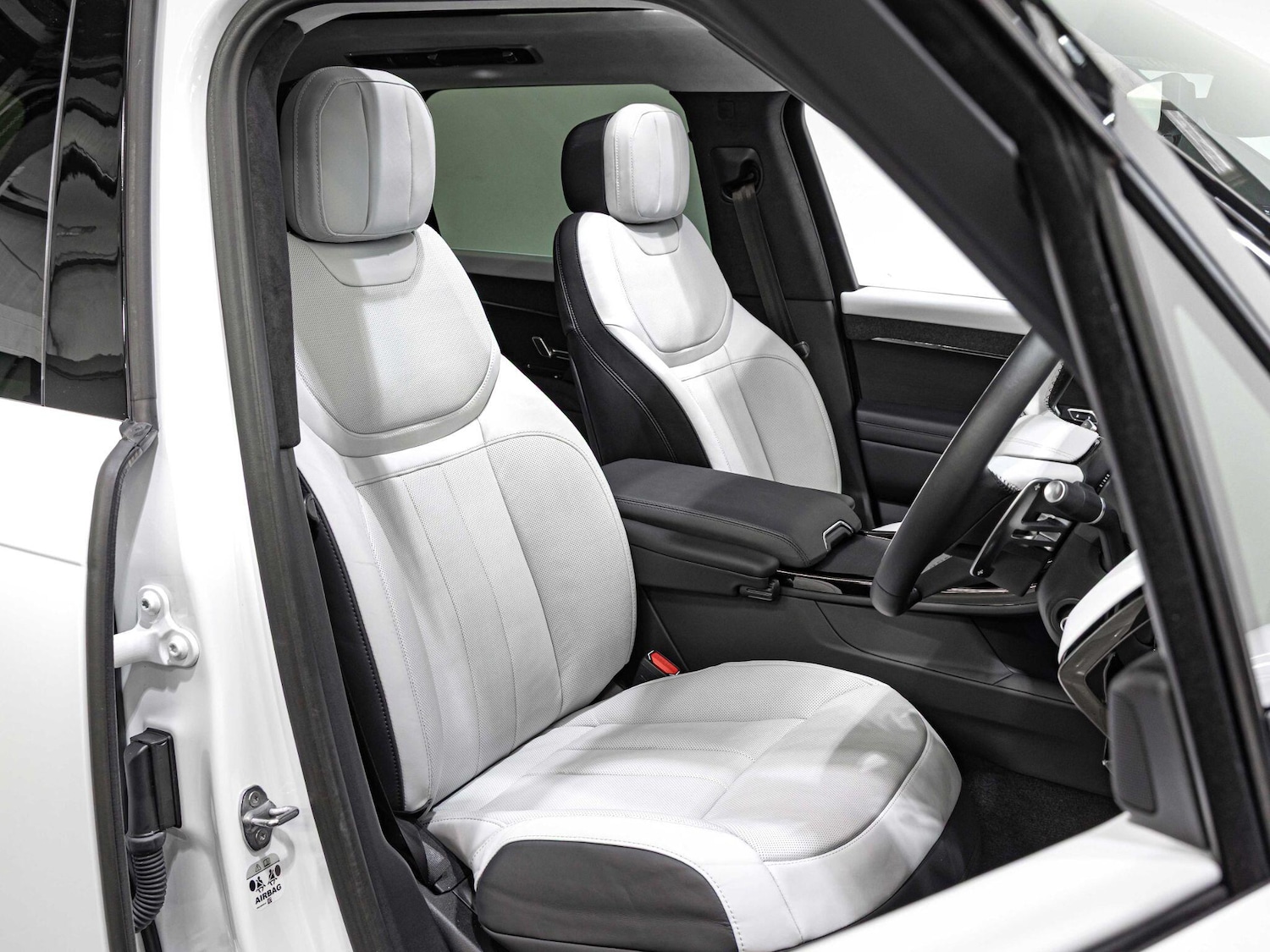 Used Land Rover Range Rover Sport for sale - 75941779: Photo 9