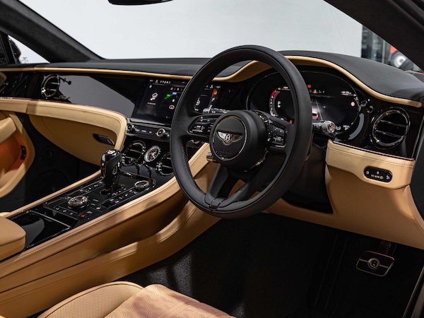Used Bentley Continental 2025 for sale - 76085169: Photo 9