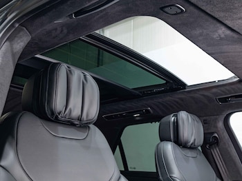 Used Land Rover Range Rover Sport 2025 for sale - 76899188: Photo