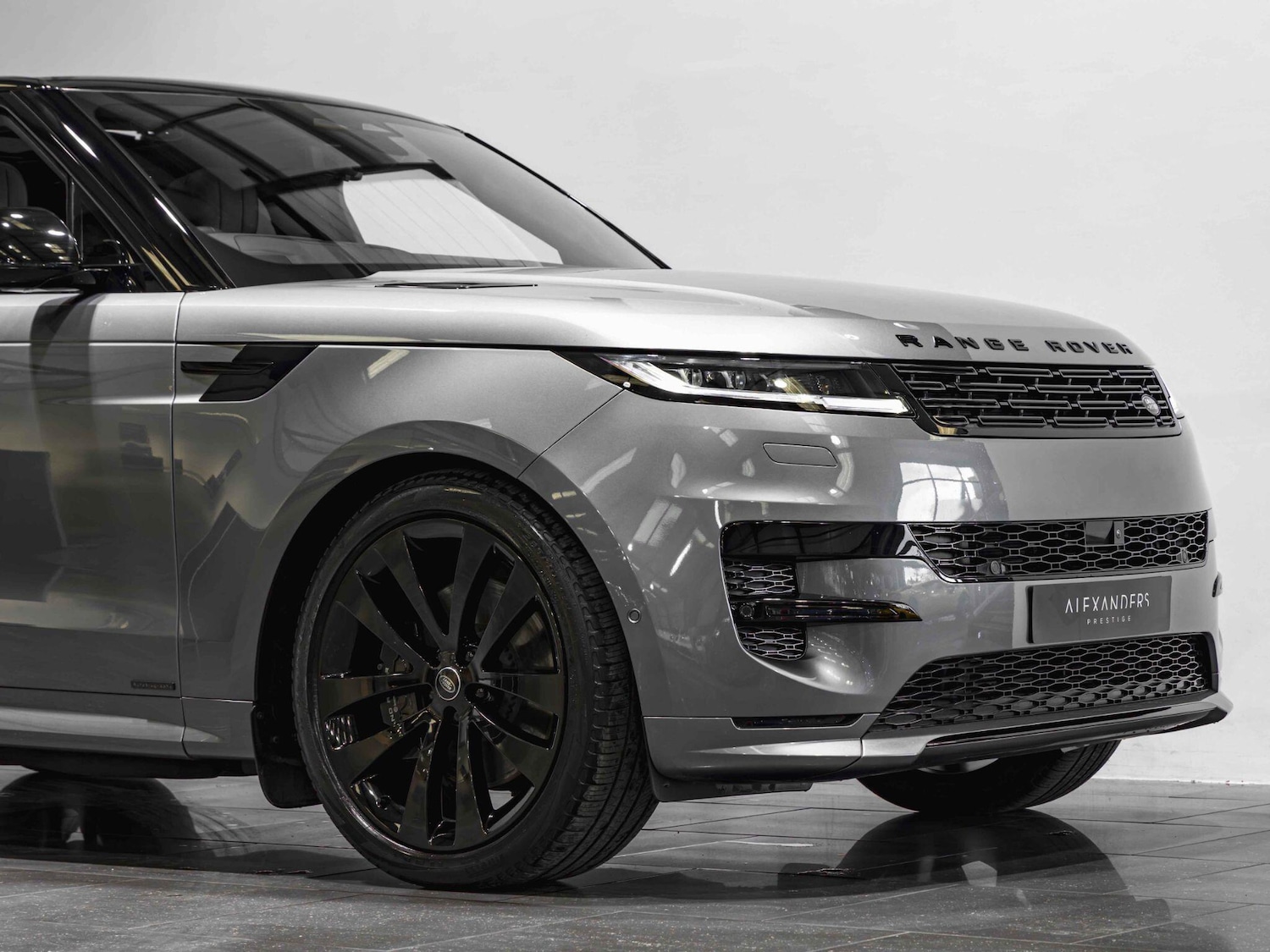 Used Land Rover Range Rover Sport 2023 for sale - 77683653: Photo 12